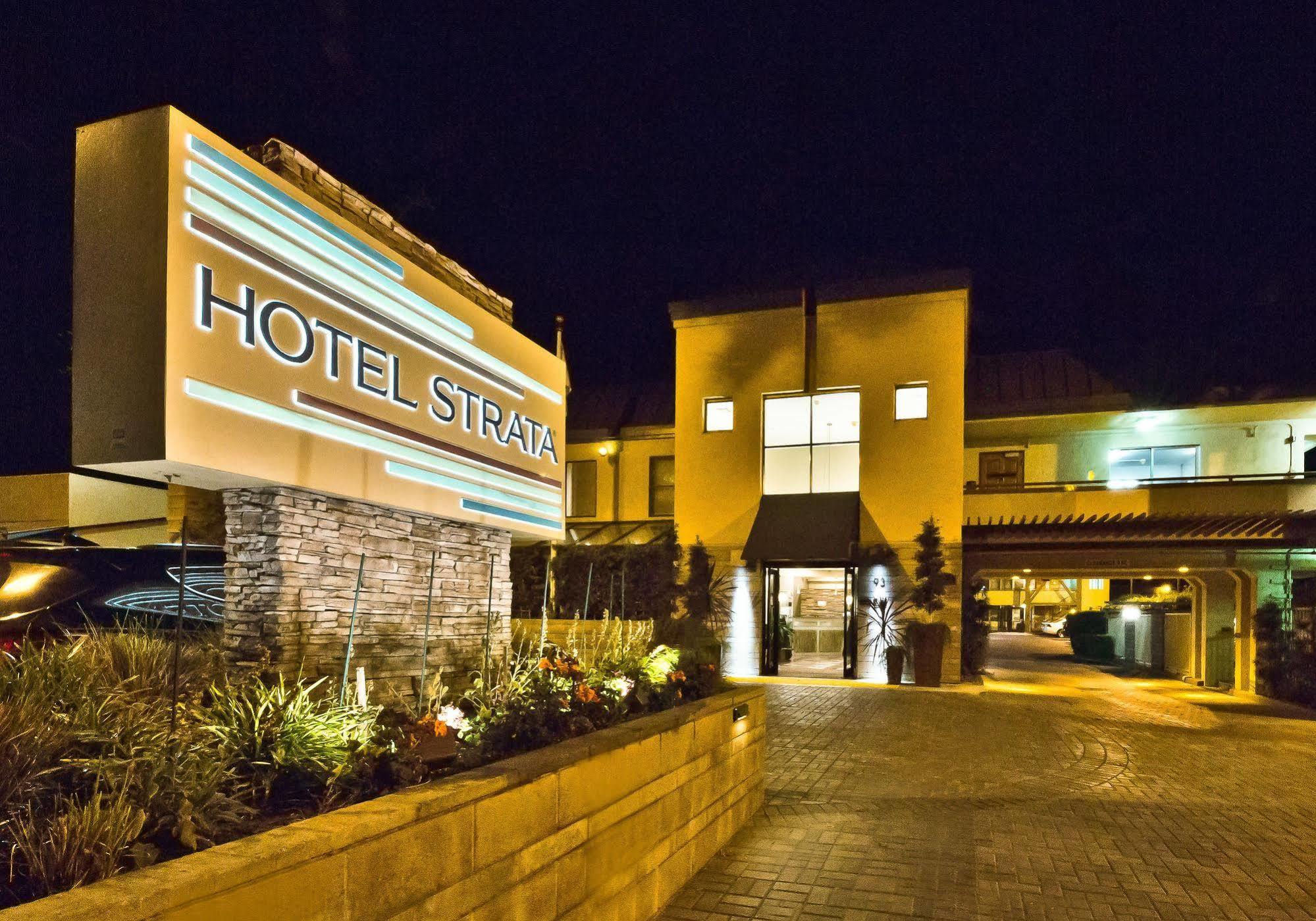 Hotel Strata Mountain View Zewnętrze zdjęcie